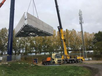 Nieuwbouw fundering reclamemast langs de  A12 bij Nieuwegein