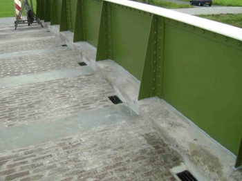 Renovatie brug Loppersum Monumentale brug gerenoveerd in Loppersum